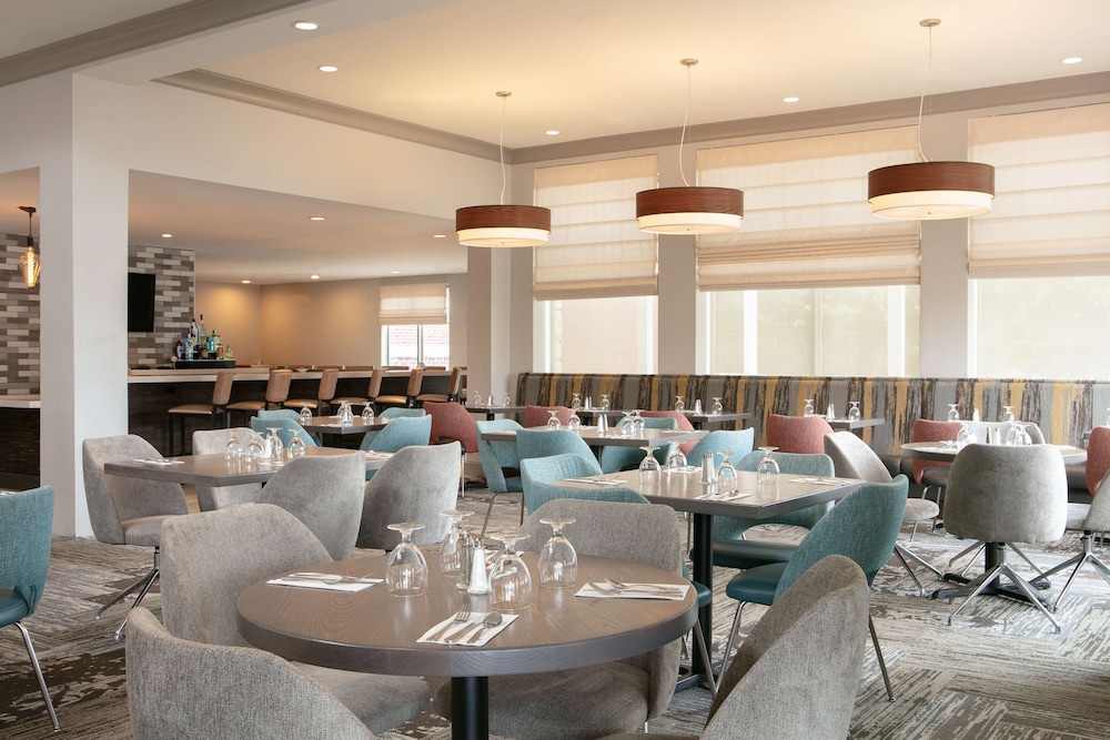 Hilton Garden Inn Omaha West 33/54