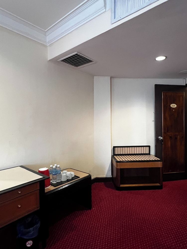 Kingston Hotel 11 @ PWTC, KL 16/47