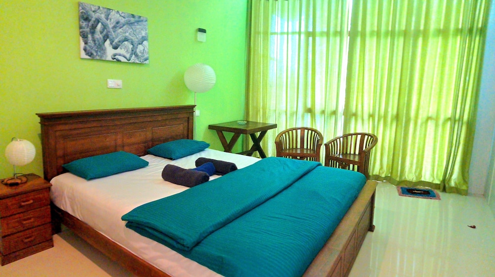 Jaga Bay Resort 10/50
