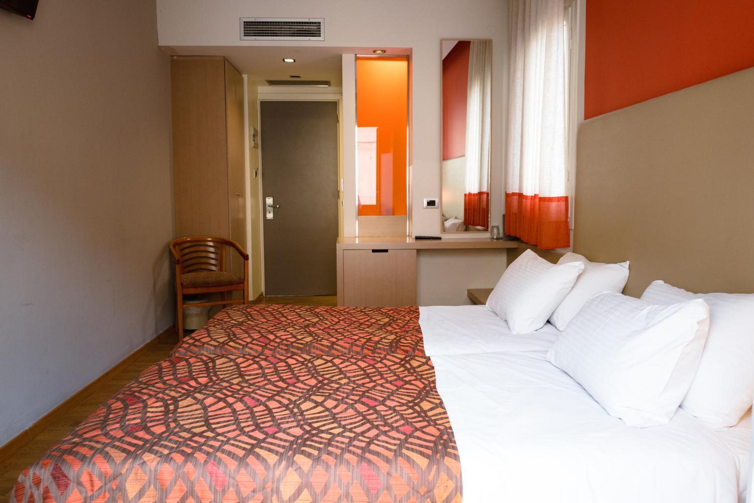 Room, Double or Twin Bed, Forest View