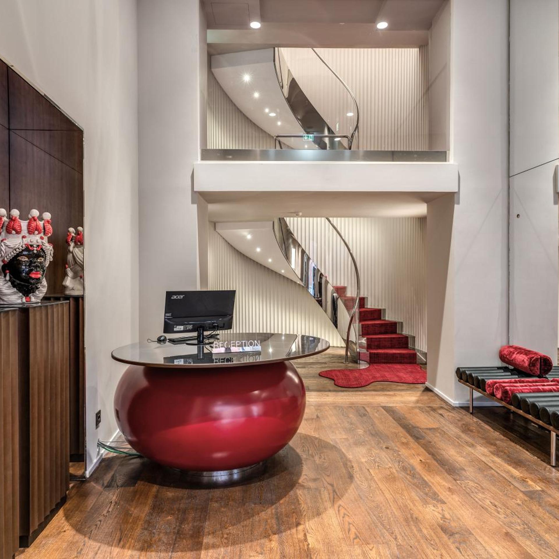 THE STEPS Hotel by Eitch Collection 32/50