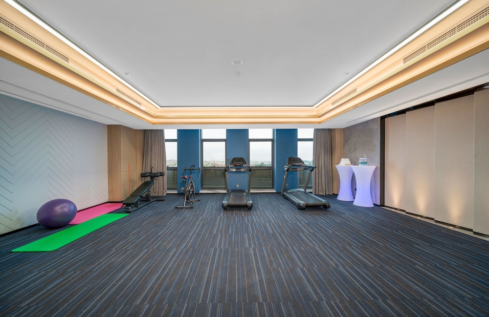 Holiday Inn Express Rongcheng Science and Technology Park 19/53