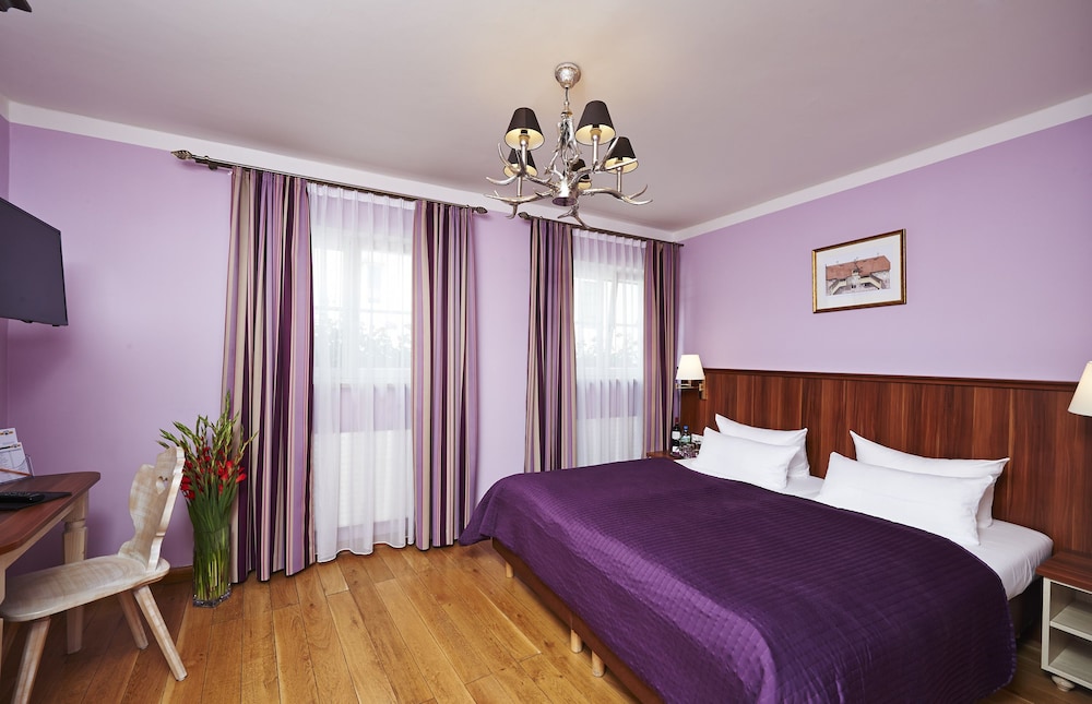 Hotel Elch 8/38