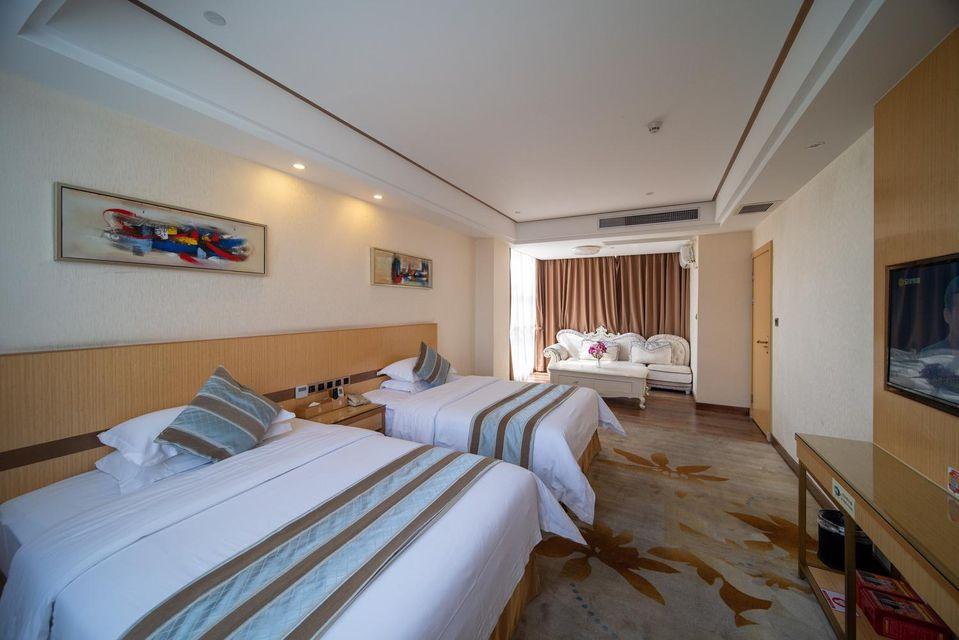 EXECUTIVE, DOUBLE BED