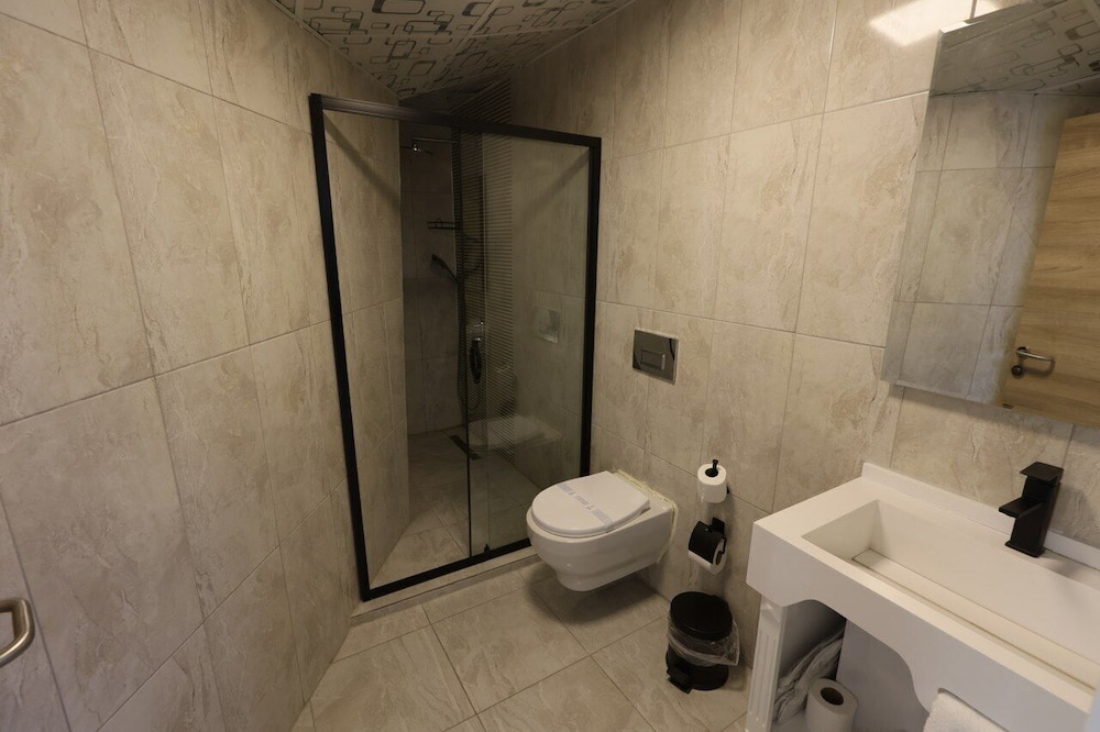 Midis Otel 44/50
