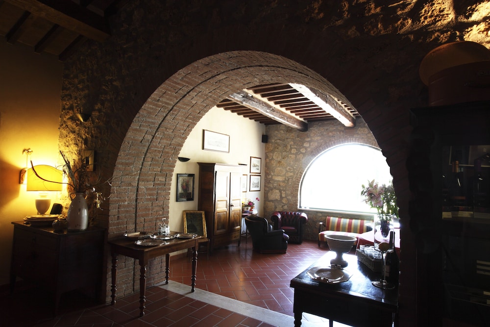 Agriturismo La Sovana 46/75