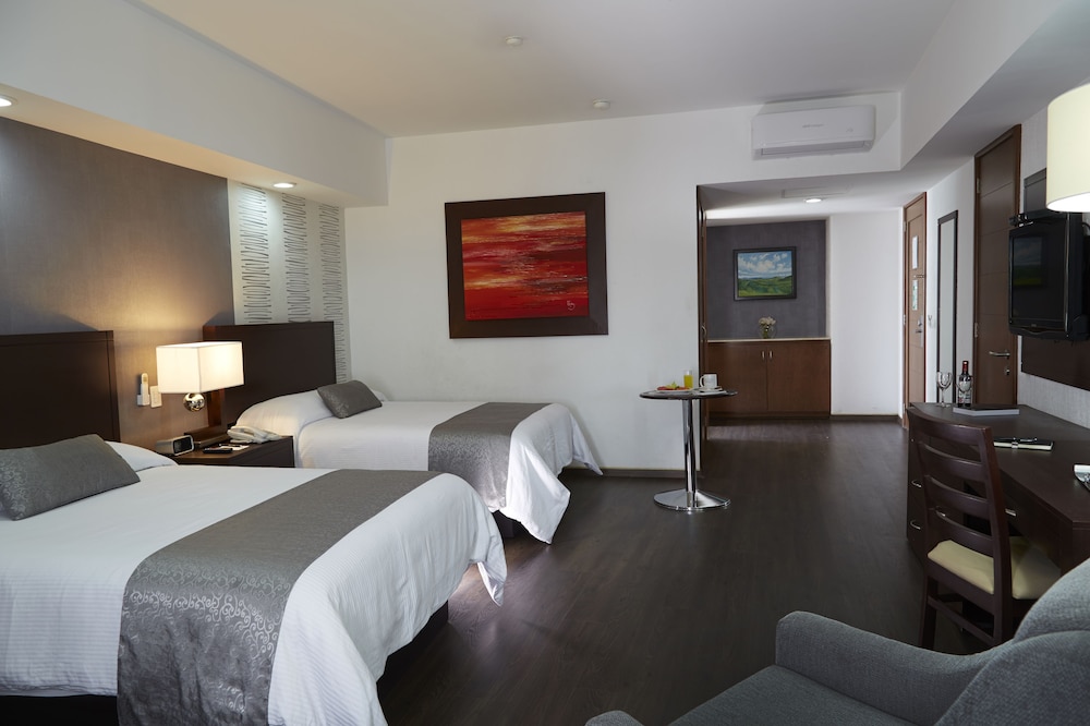Hotel Ejecutivo Express 11/77