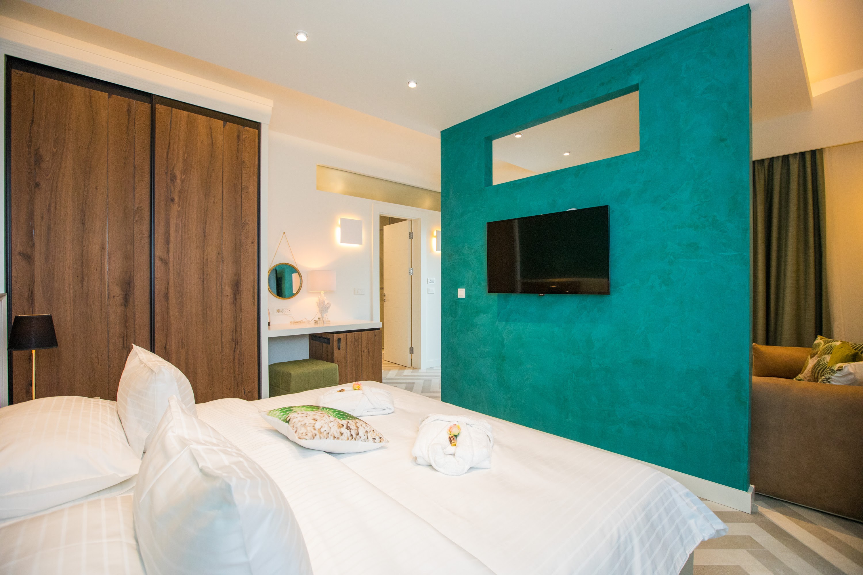 Emerald, Premium, Double Bed, Patio
