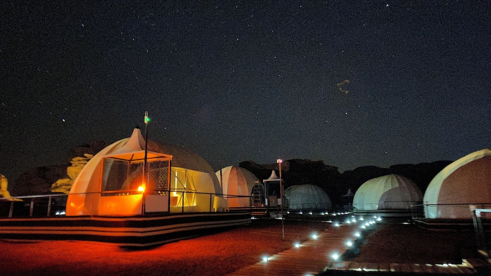 Wadi Rum Mazayen Camp 1/50
