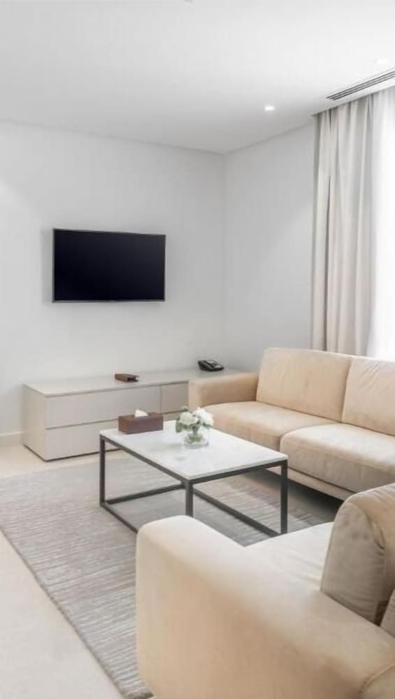 فندق قمر جدة(Landmark Hotel & Suites (formerly Al Qamar Hotel)) 30/46