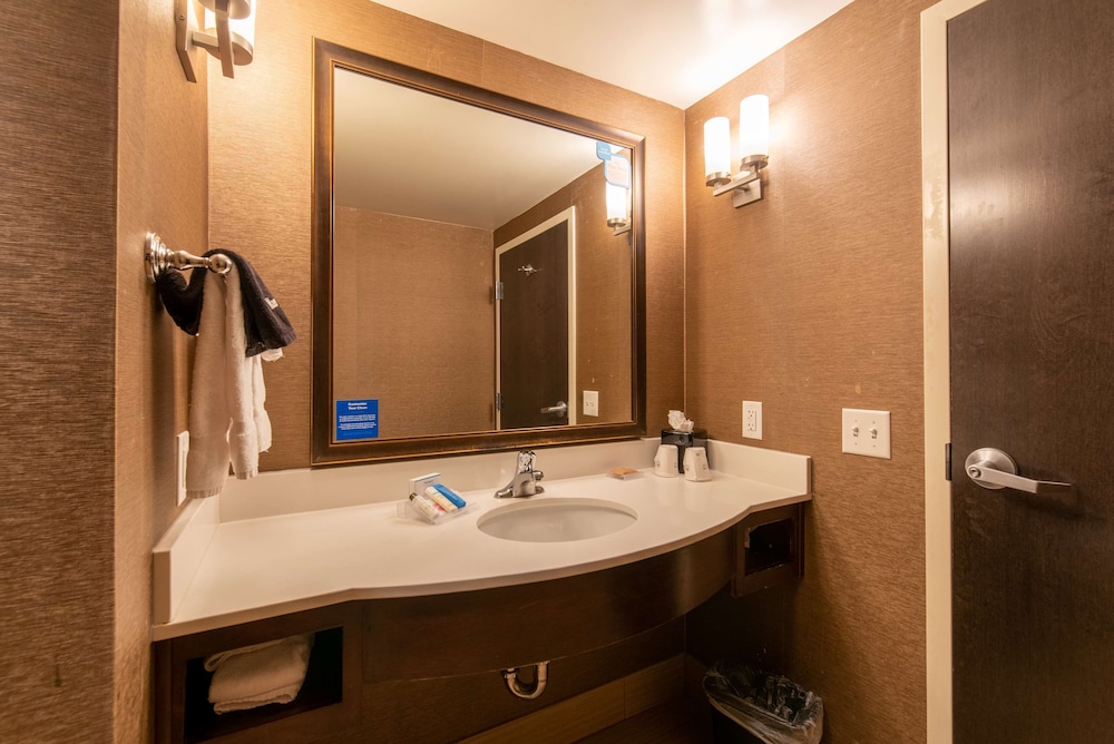 Hilton Garden Inn Ogden UT 21/79