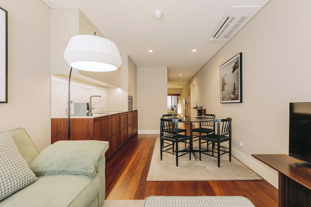 Gran Cruz Apartments 30/50