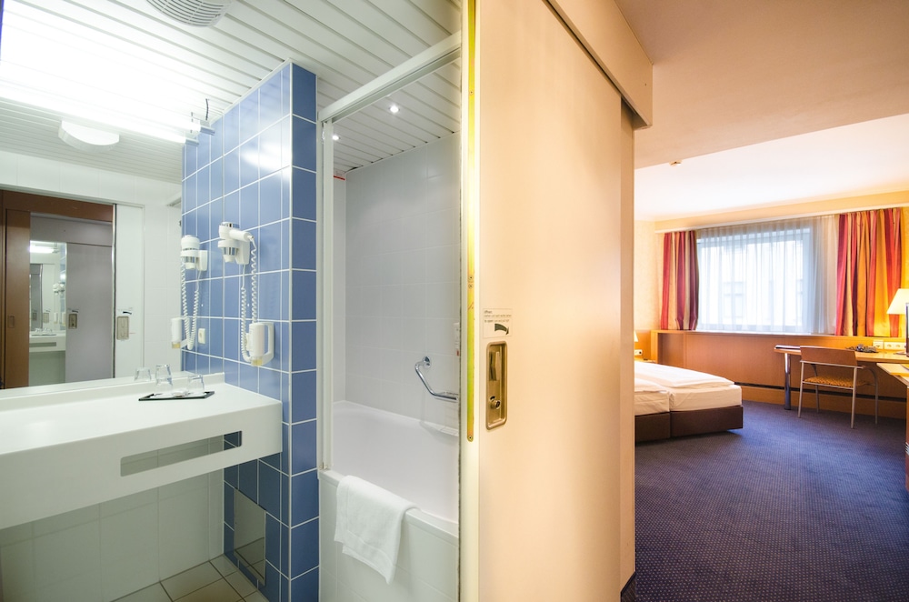 Hotel Strudlhof 24/68
