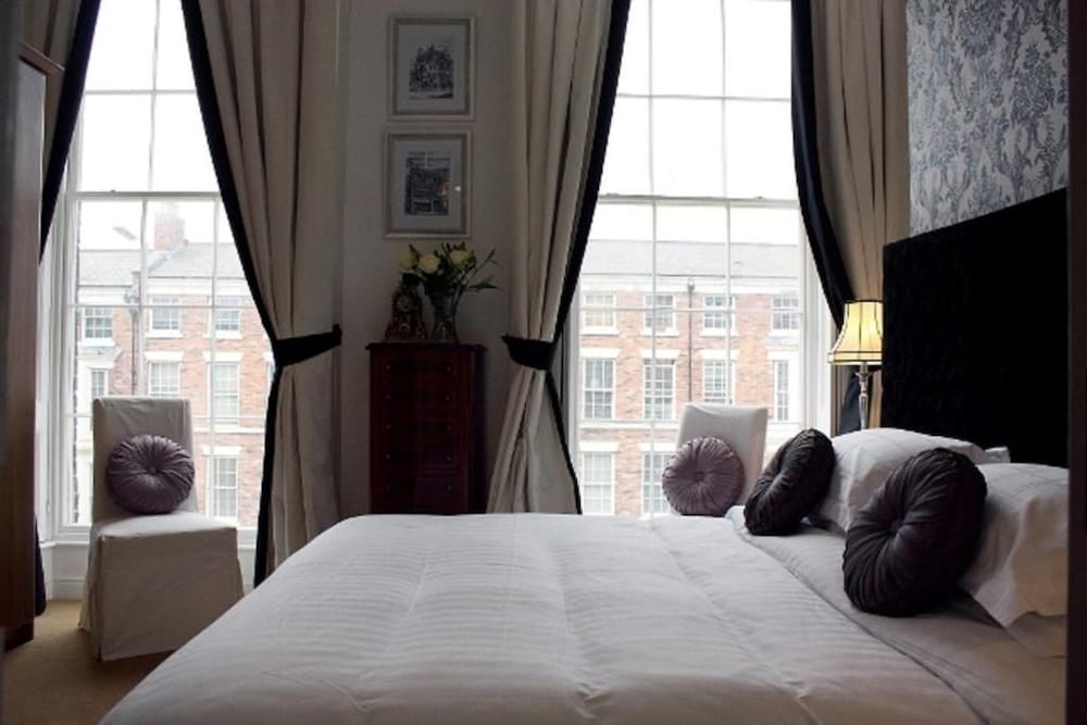 The Georgian Town House Hotel 17/42