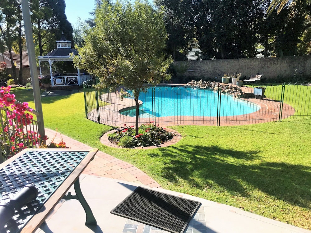 49 On Cherry B&B 39/50