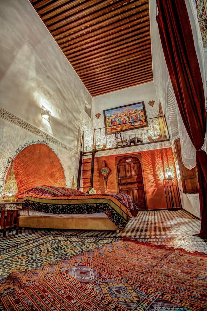 Riad Almaz 12/31