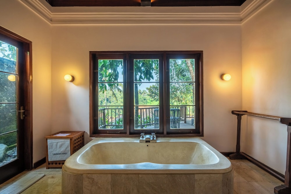 Natura Resort And Spa 30/72