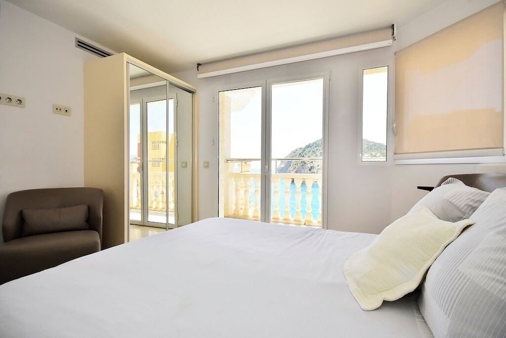 Aparthotel Ola Blanca 6/50