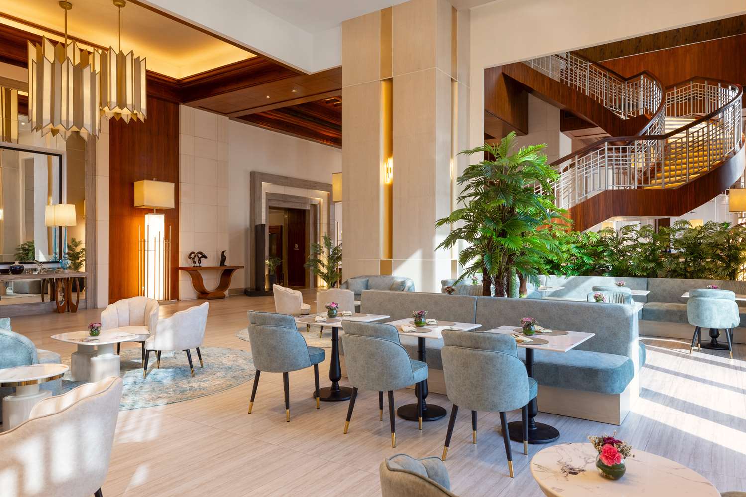 restaurant cafeteria