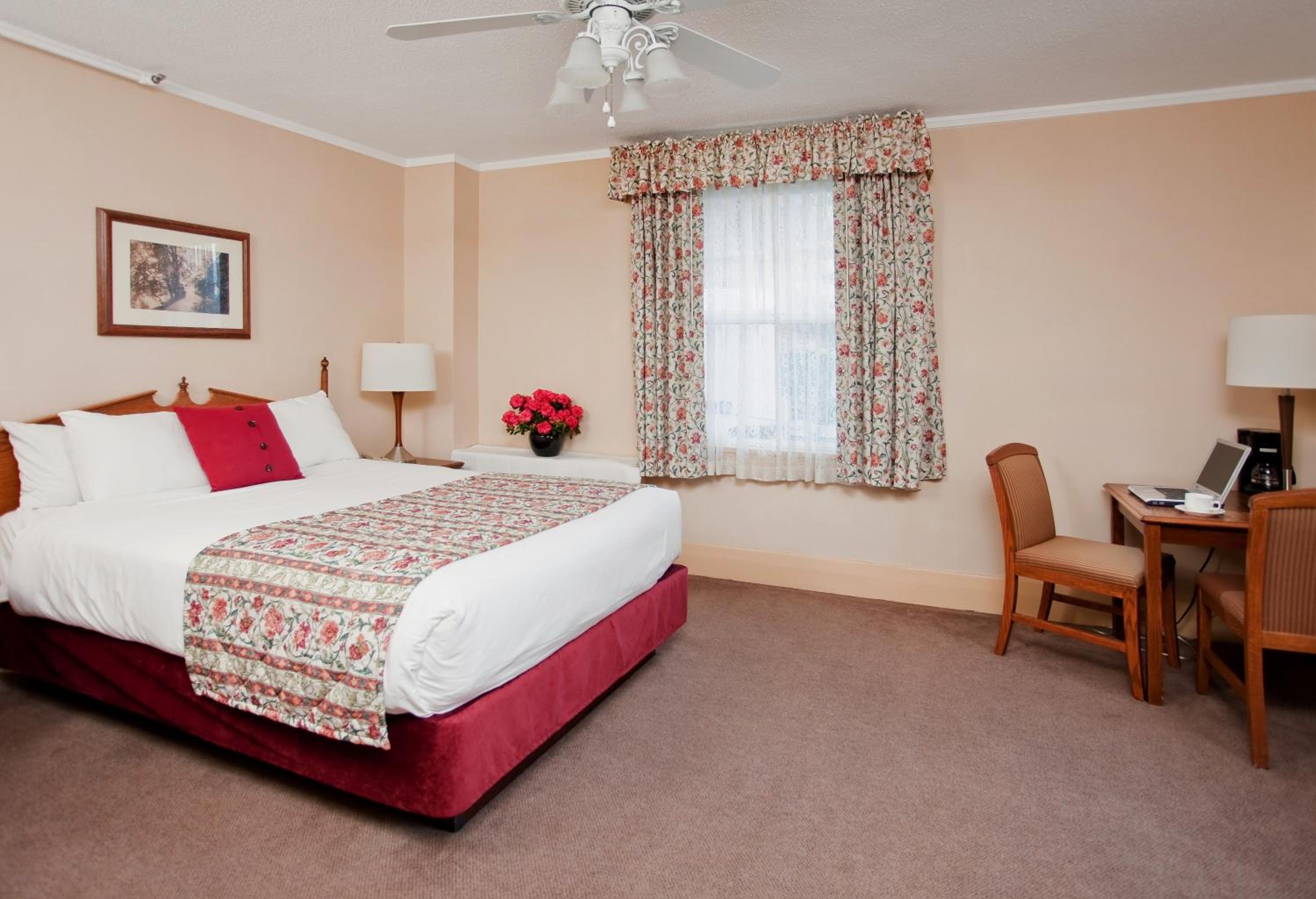 Room, Double Bed, Heritage Building