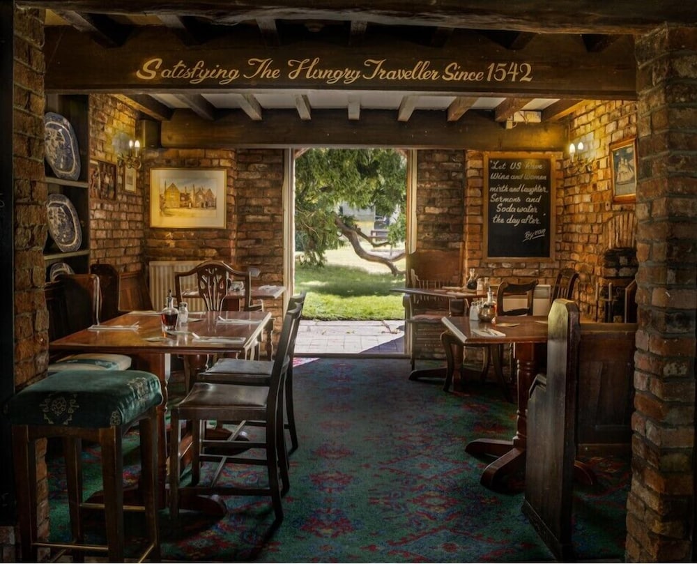 The Leagate Inn 3/24