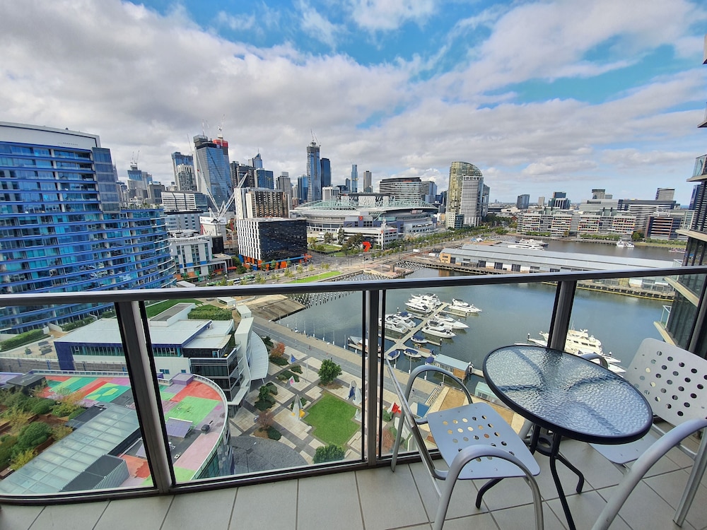 Harbour Escape Apartments 40/49