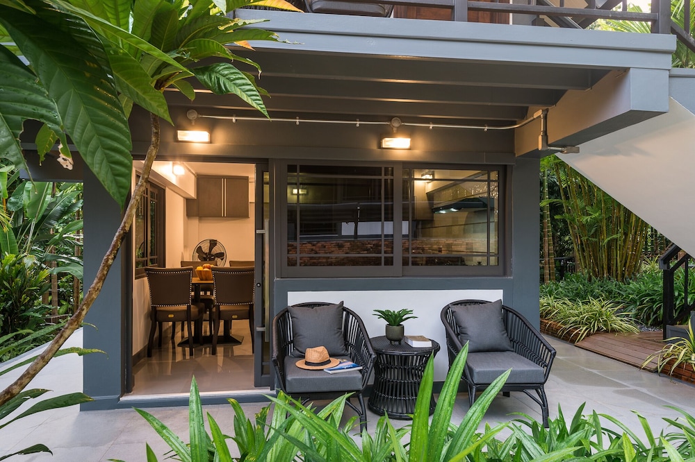 Loy Chalet 3/36