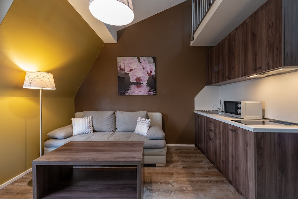 Empress Boutique Hotel 44/65