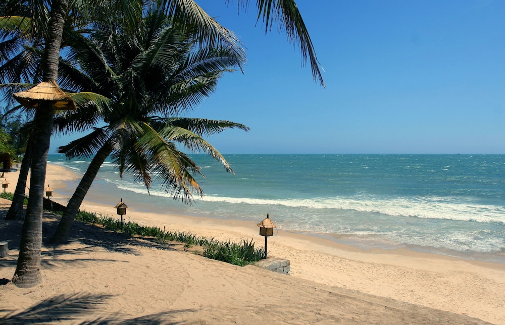 Victoria Phan Thiet Beach Resort & Spa 40/50