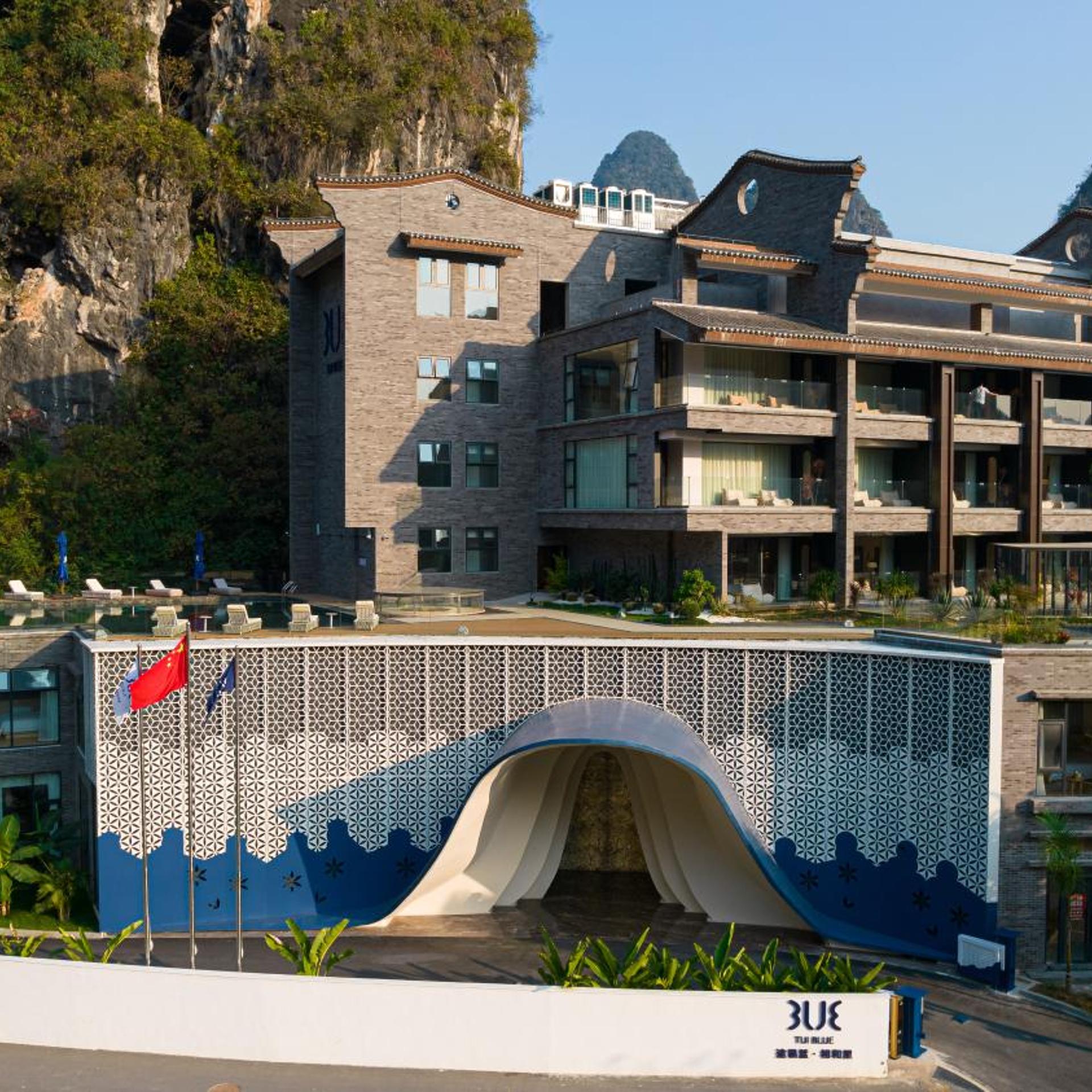 TUI BLUE Yangshuo Xiangheli Hotel 6/70