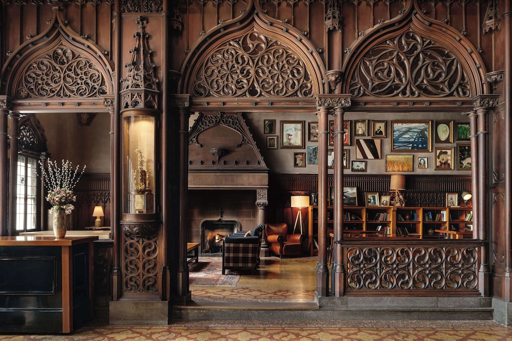 Chicago Athletic Association 11/79