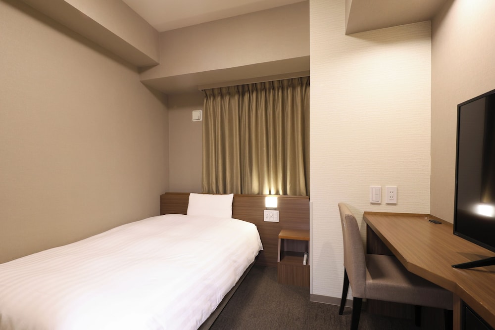 ROOM, SINGLE, LARGE SINGLE BED