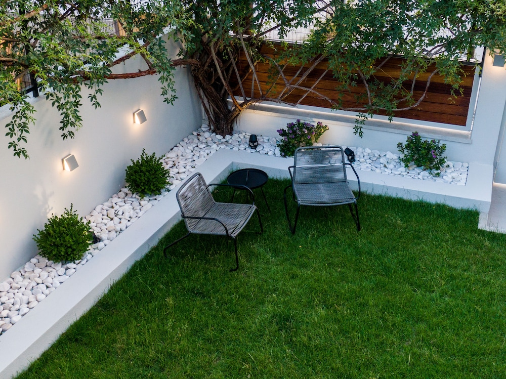 Skiathos Iris 8/51