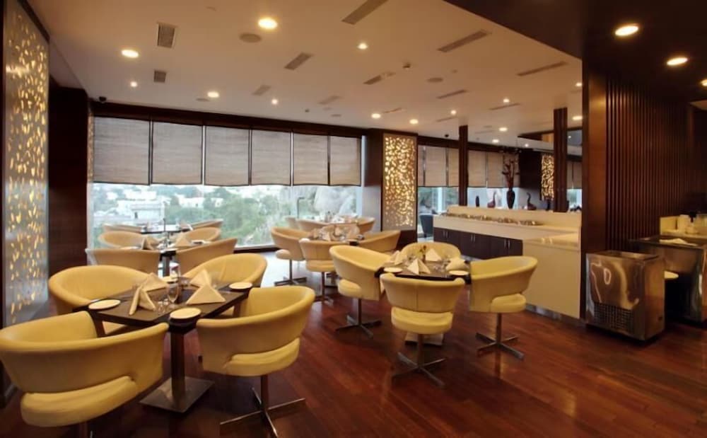 Daspalla Hotel Hyderabad 55/65