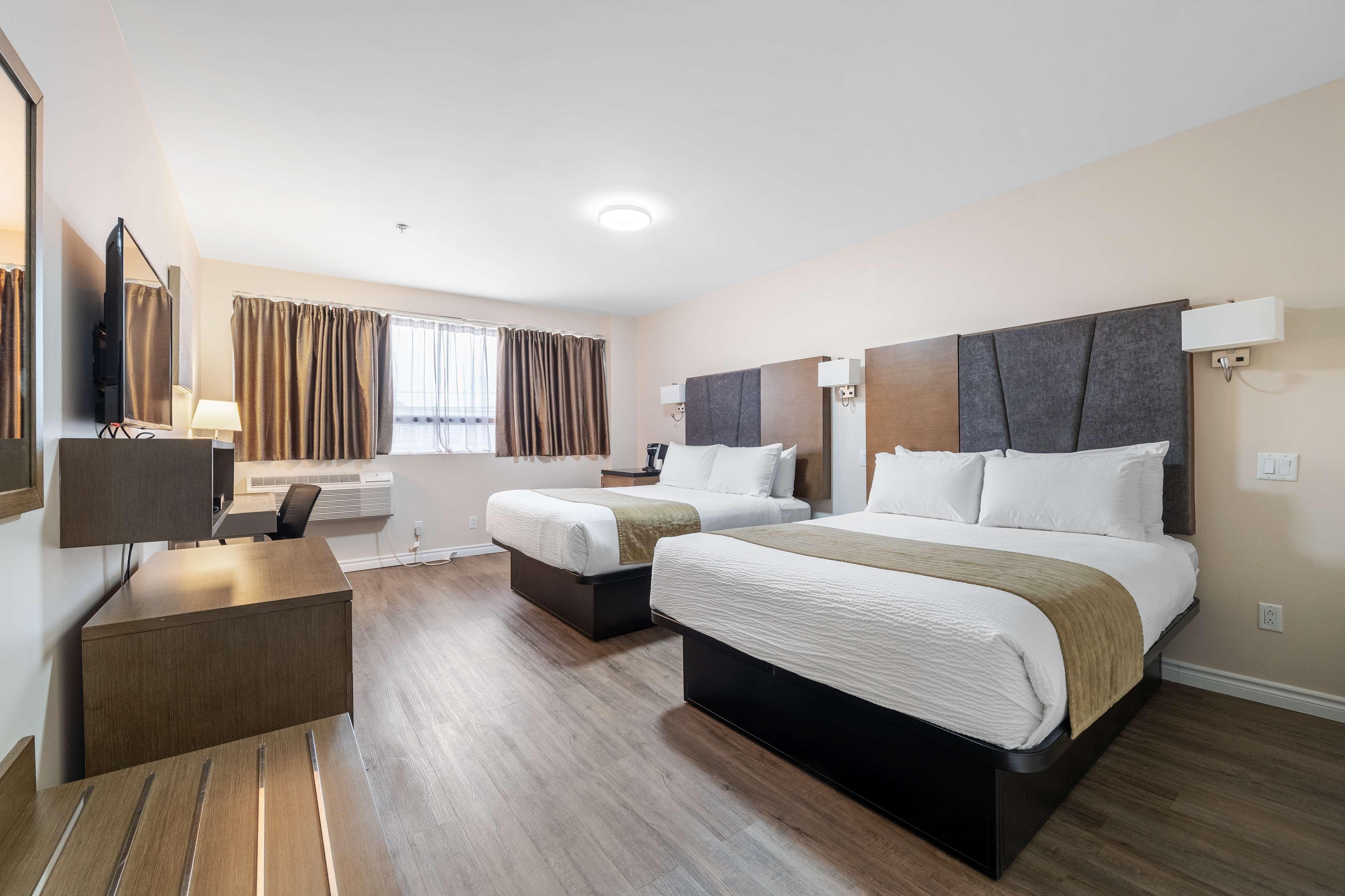 Room, 2 Queen Beds