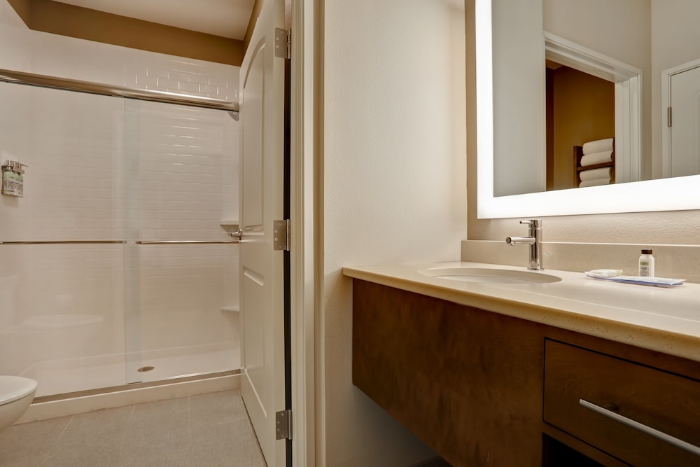 Staybridge Suites Overland Park - Kansas City S 18/69