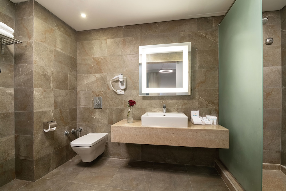 Dhara Residence E2 Lodge Hotel 44/46