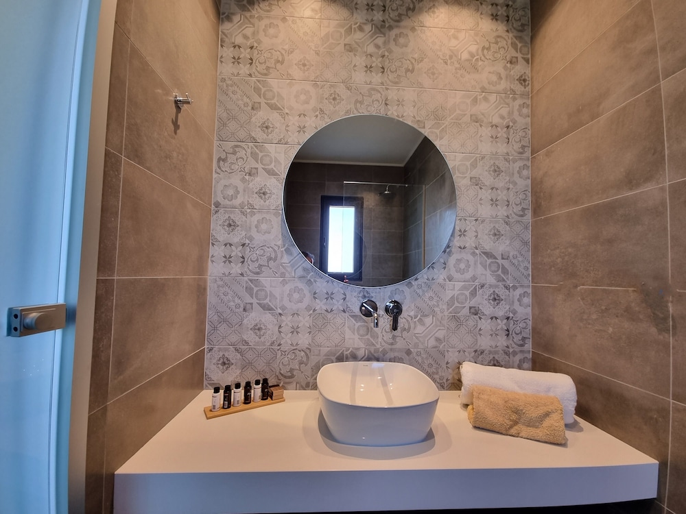 Delight Luxury Rooms - Adults Only 57/61