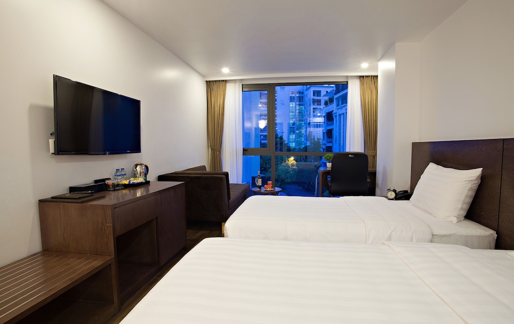 Inearth Hotel Hanoi (Ex. Poonsa Hanoi Hotel) 31/66