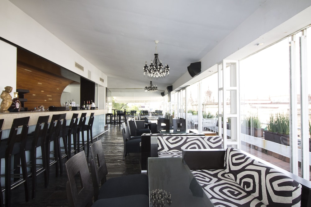 Los Juaninos Hotel 61/71