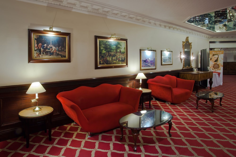 Sachas Hotel Manchester 30/50