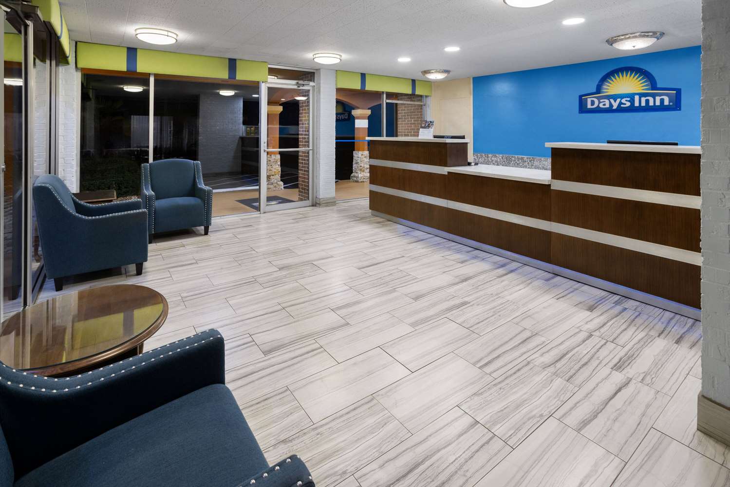 Days Inn by Wyndham Forsyth 7/21