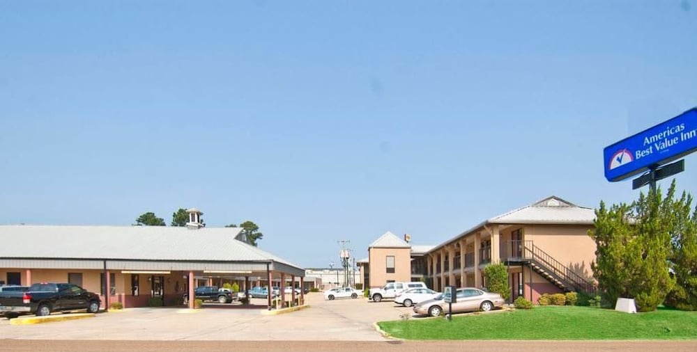 Americas Best Value Inn Brookhaven 3/24