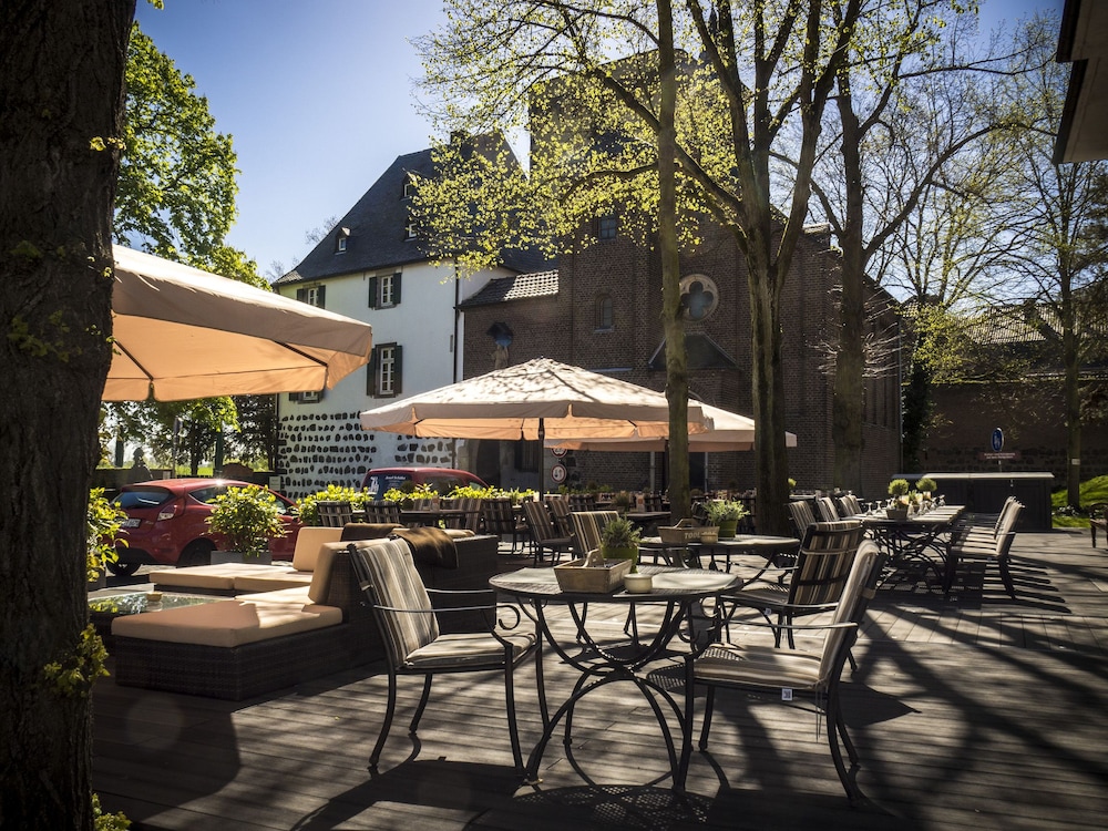 Hotel Schloss Friedestrom 47/50