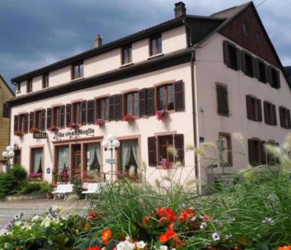 Au Vieux Moulin 2/50
