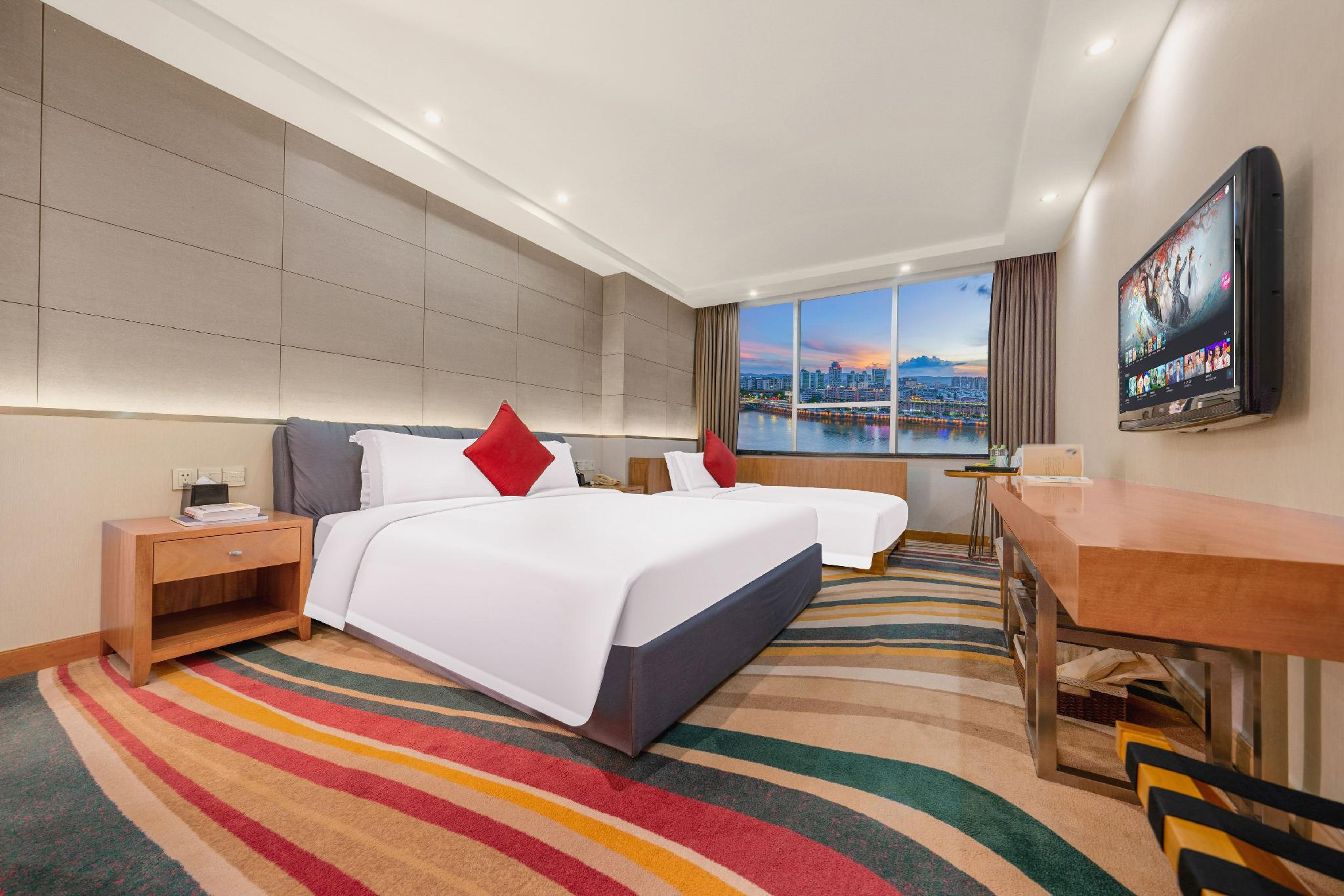 Room, Twin Beds, City View