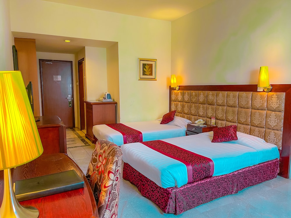 Crown Vista Hotel 19/50
