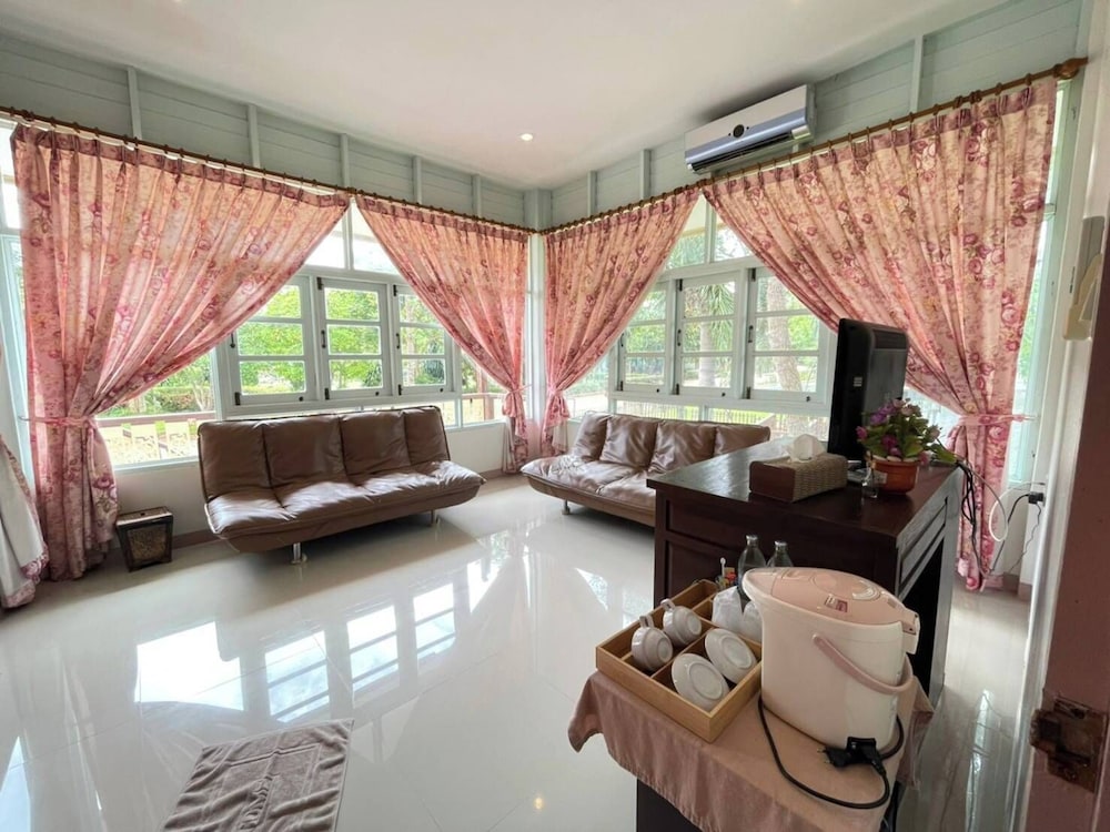 Golden Gold Khaoyai Resort & Spa 20/50