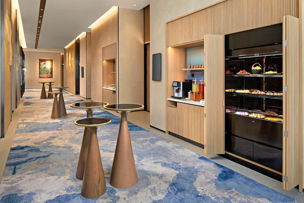 Hyatt Place Ha Long Bay, Bai Chay 20/50