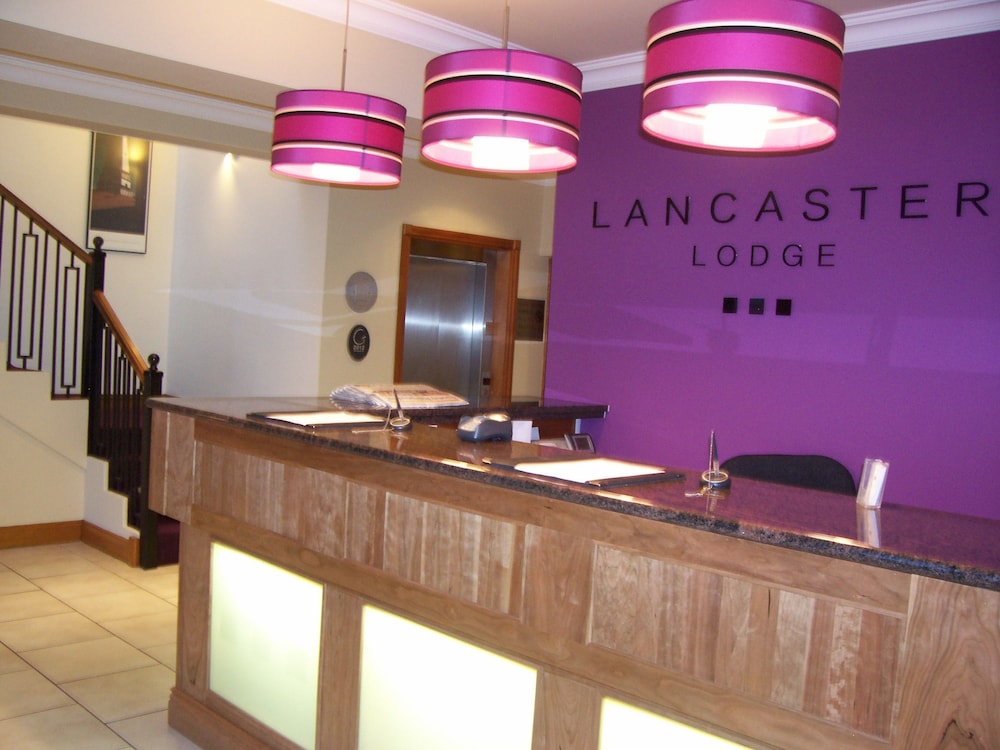 Lancaster Lodge 6/42